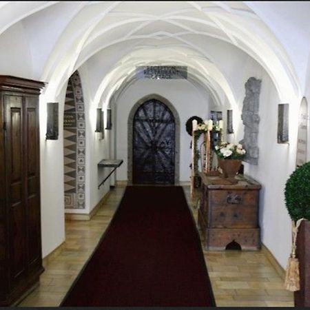 Schlosshotel Post Edelfreisitz Sprengenstein Imst Luaran gambar
